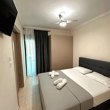 Diara Apartment Nea Iraklia Exterior photo
