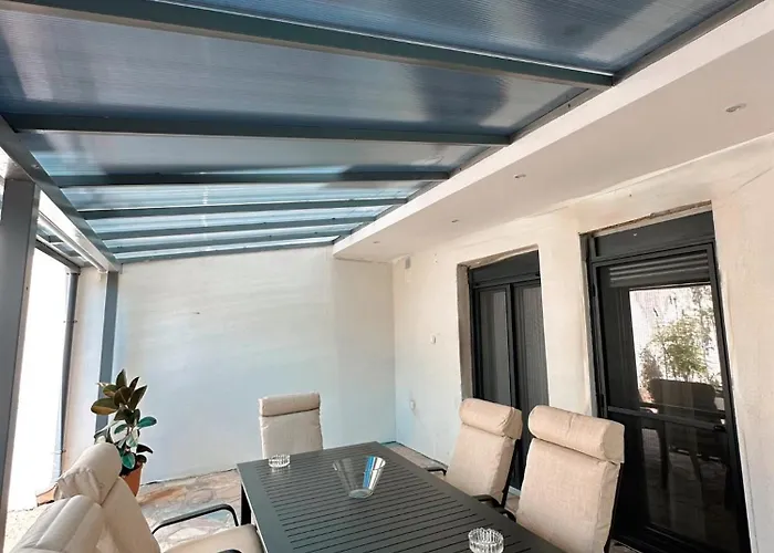 Diara Apartment